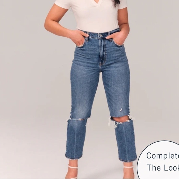 Abercrombie & Fitch Ultra High Rise Ankle Straight Jean - Picture 1 of 16